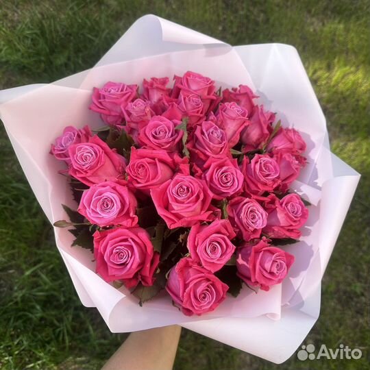25 роз по акции