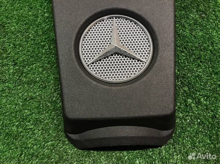 Крышка двигателя Mercedes-Benz S-Class W222 M157