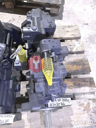 Основной насос New Holland YN10V00036F4