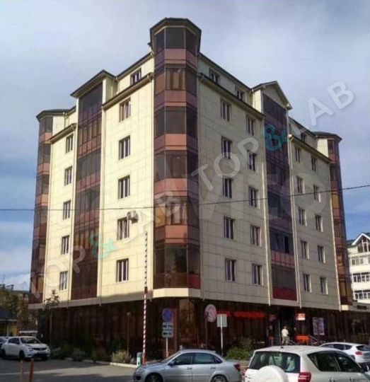 3-к. квартира, 118 м², 8/10 эт.
