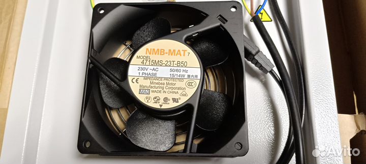Вентилятор nmb-mat 4715ms-23t-b50