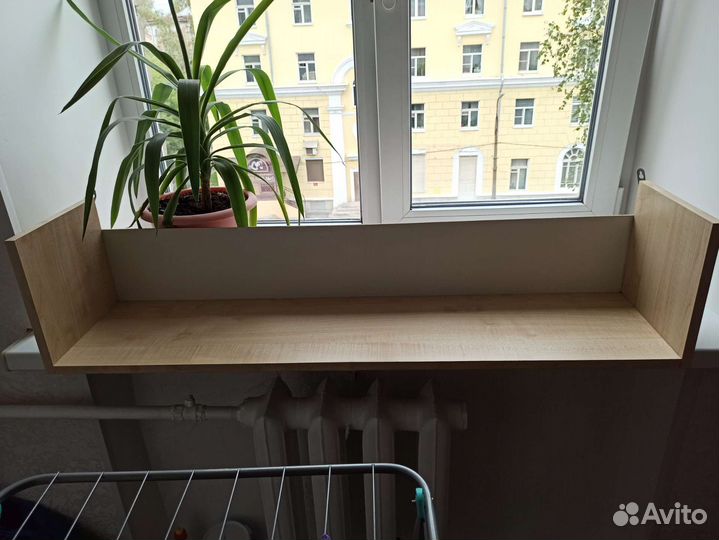 Полка настенная навесная