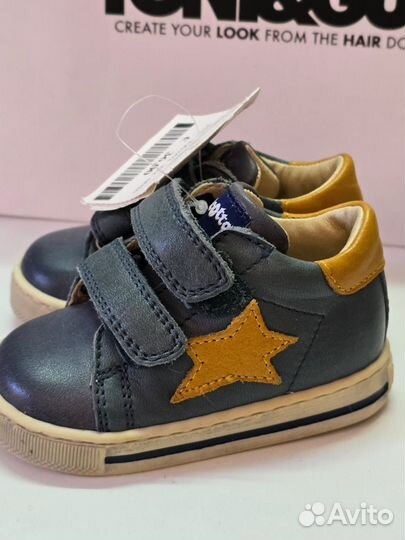 Детская обувь для девочек и мальчиков