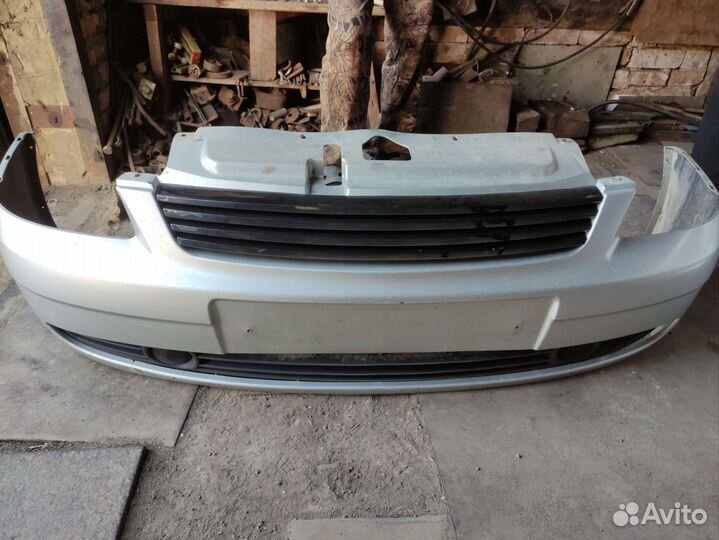 Бампер передний priora 1