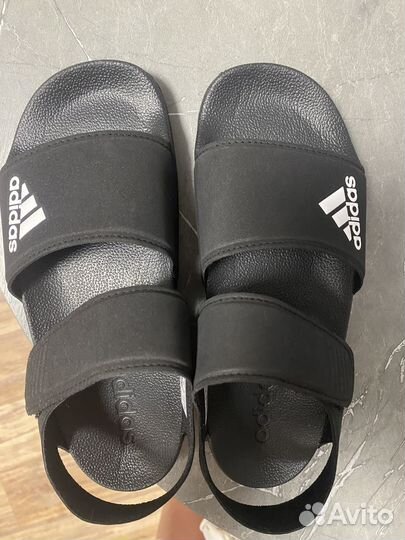 Сандали adidas