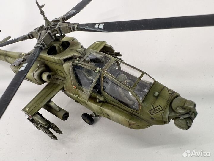 Готовая модель вертолета AH-64A apache