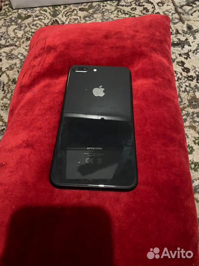iPhone 8 plus 64gb