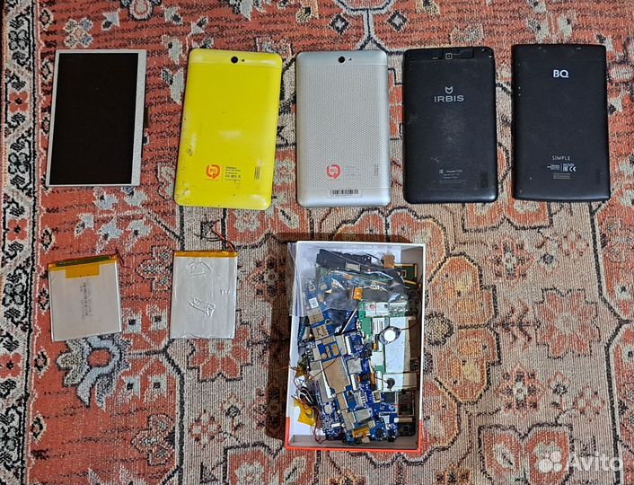 Планшеты лотом