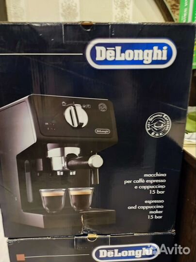 Кофеварка, кофемашина рожковая delonghi ECP 31.21