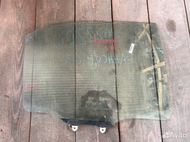 Стекло двери заднее правое Mitsubishi Lancer 9