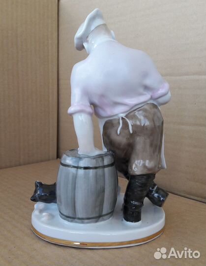 Кот и повар лфз 1950-е г Фарфоровая статуэтка СССР