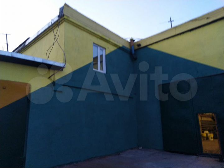 Производство, 1100 м²