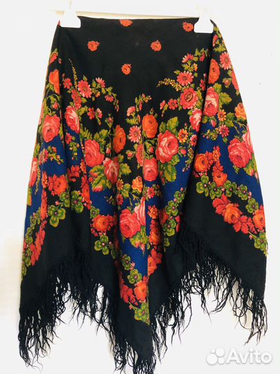 Павловопосадский шерстяной платок