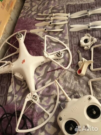 Квадрокоптер dji phantom