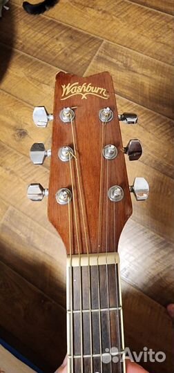 Акустическая гитара Washburn D10s Nat