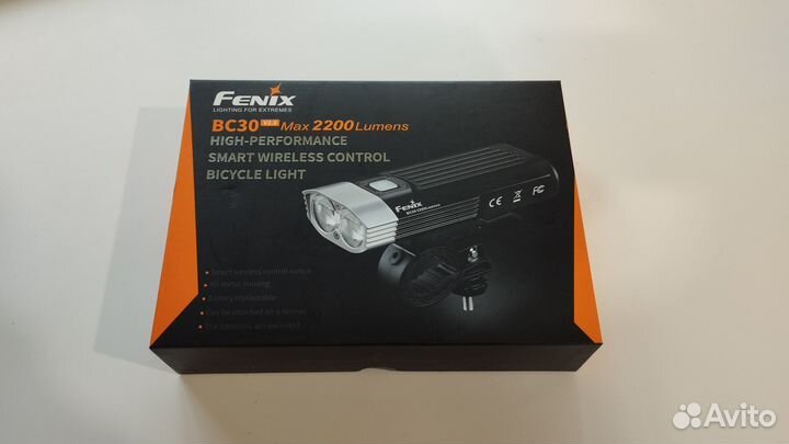 Велофонарь fenix bc30 v 2.0