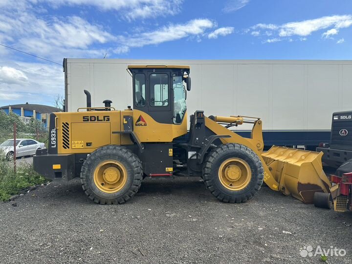 Фронтальный погрузчик SDLG (LGCE) LG933L, 2022