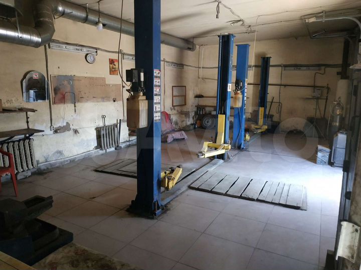Автосервис, 180 м²