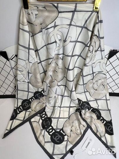 Платок женский Шанель