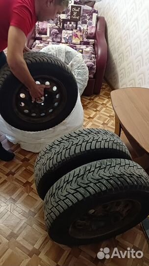 Колеса 195/65r15 Hakkapelitta8