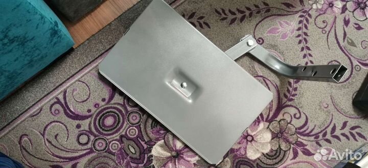 Кронштейн на стену для телевизора