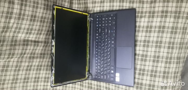 Acer v5-551 по частям