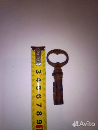 Ключ старинный