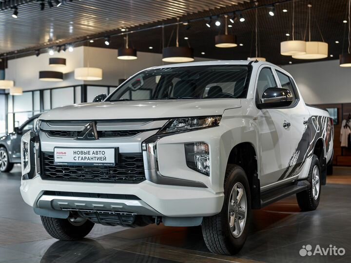 Mitsubishi L200 2.4 МТ, 2022