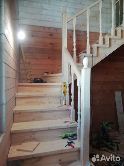 Лестница из сосны