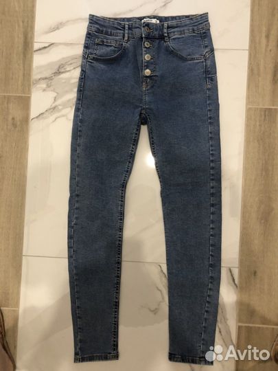 Женские джинсы pull&bear