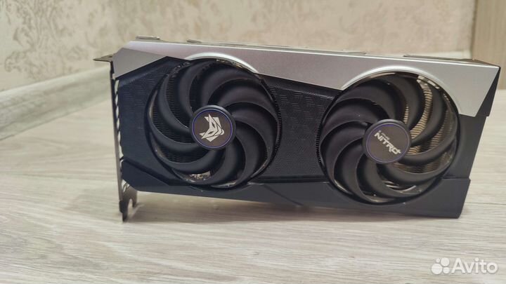 Sapphire Nitro+ Radeon RX 6600 XT 8GB