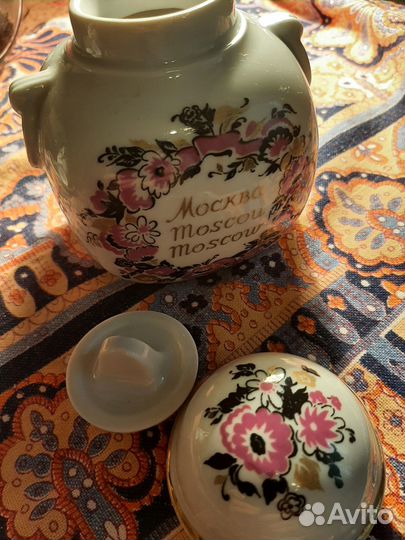 Чайница фарфор