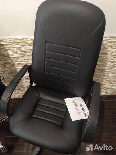 Компьютерное кресло, большое, удобное