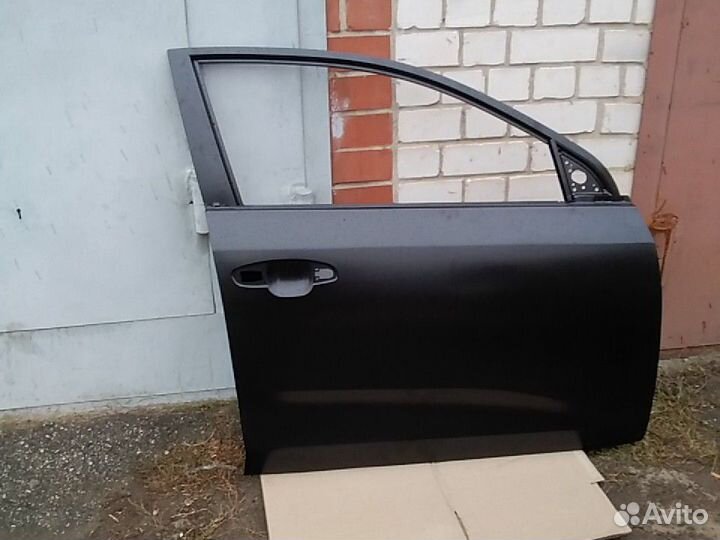Дверь Kia Rio 4
