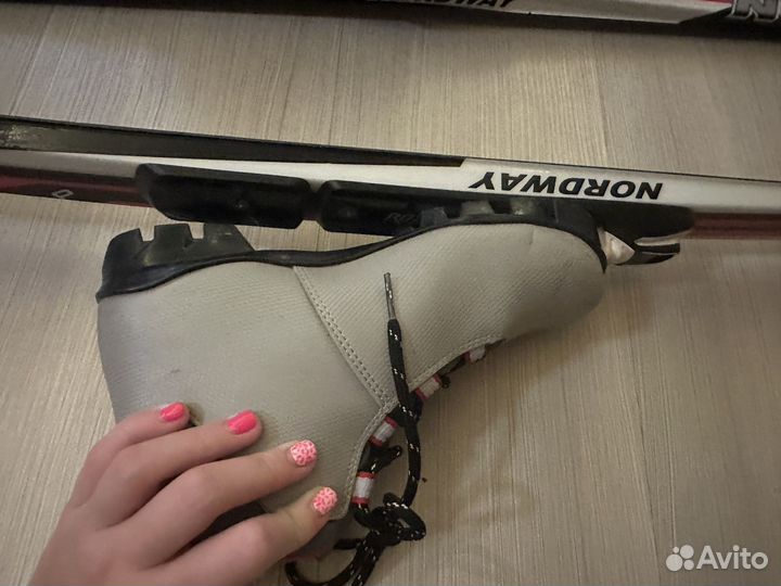 Лыжи и обувь для лыж Nordway 150