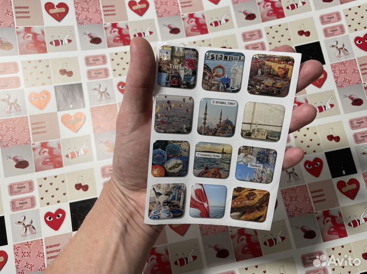 Наклейки для телефона