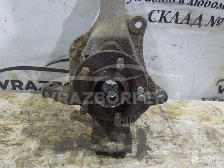 Кулак поворотный передний правый Chrysler Sebring