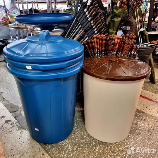 Мусорный бак