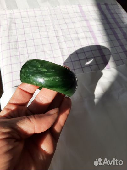 Браслет из натурального нефрита