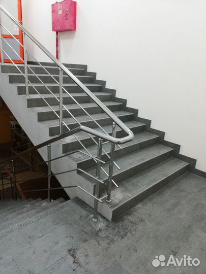 Перила для лестниц