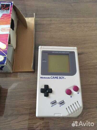 Nintendo Game Boy DMG01