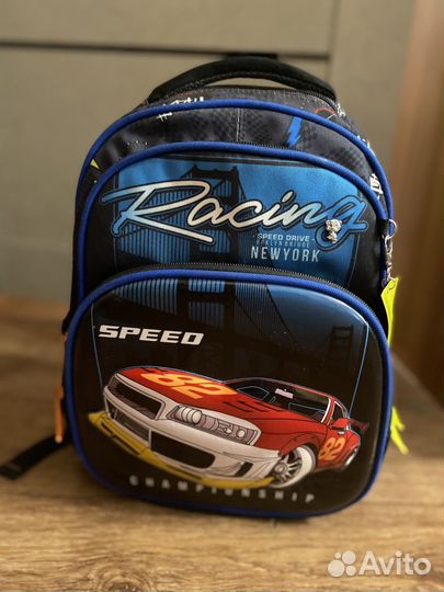 Школьный рюкзак