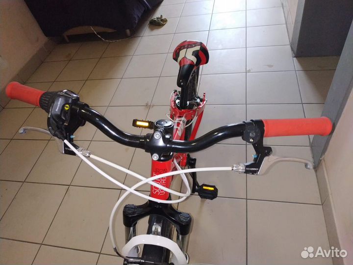 Велосипед подростковый Велосипед Scott Voltage Jr