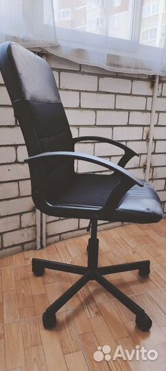 Компьютерный стул