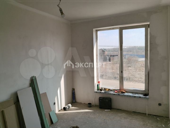 Дом 176 м² на участке 9,2 сот.