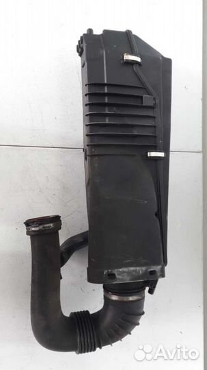 Корпус воздушного фильтра Mercedes-Benz E-klasse I