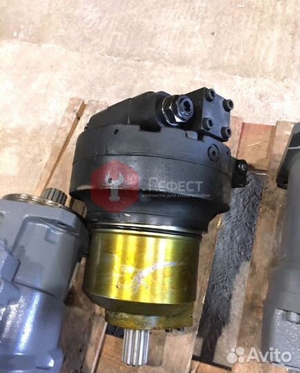 Мотор хода CAT 328dlcr