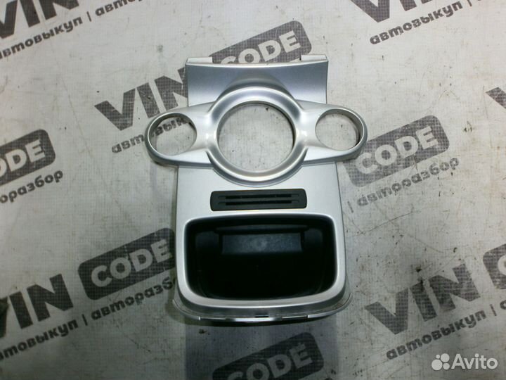 Центральная консоль климат контроля Ford Fiesta