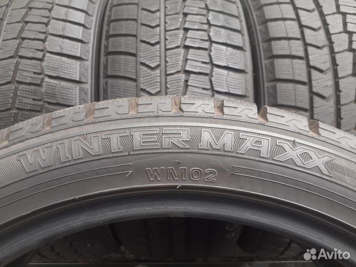 Dunlop Winter Maxx WM02 245/40 R18
