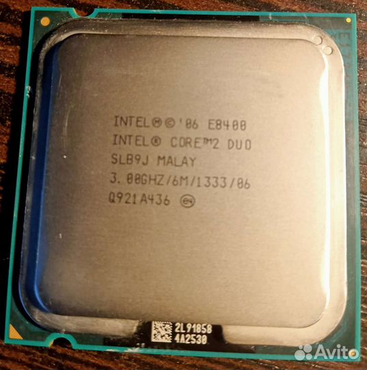 Процессор Intel Core2 Duo E8400
